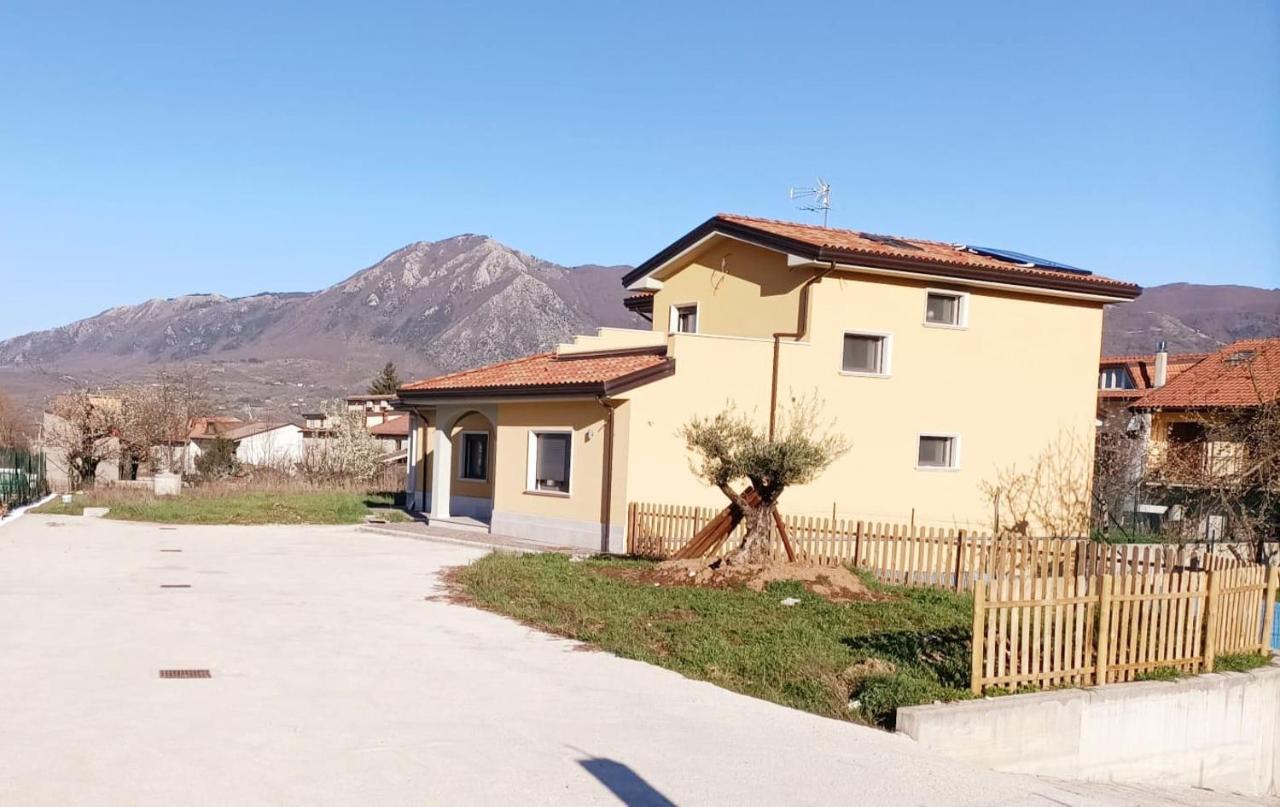 Bed and Breakfast Horse House Montella Exterior foto